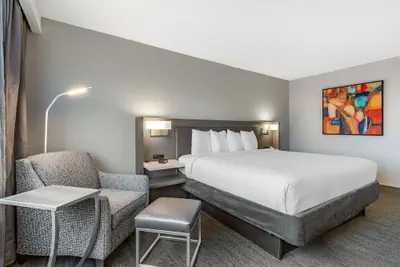 Photo 2 - Best Western Premier Rockville Hotel & Suites