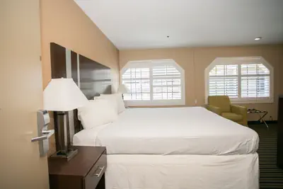 Photo 4 - Travel Inn