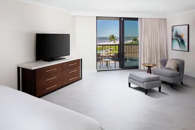 Photo 5 - Hilton Marco Island Beach Resort and Spa