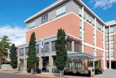 Photo 2 - Hampton Inn & Suites Clayton/St. Louis-Galleria Area