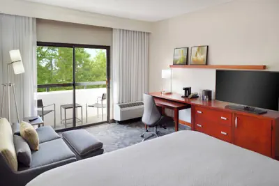 Photo 5 - Courtyard by Marriott Atlanta Perimeter Center
