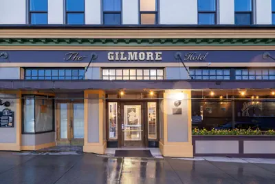 Photo 2 - Gilmore Hotel, Trademark Collection by Wyndham