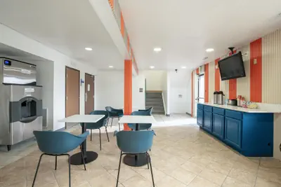 Photo 2 - Studio 6 Limon, CO – I-70