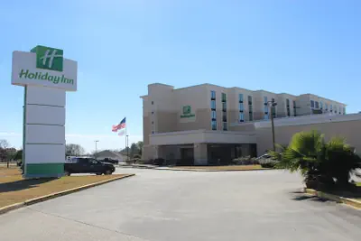 Photo 2 - Holiday Inn Baton Rouge-South by IHG