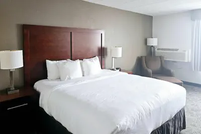 Photo 5 - Comfort Inn Plymouth - Minneapolis