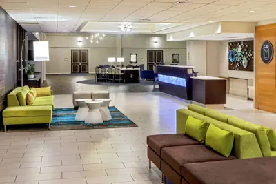Photo 3 - DoubleTree by Hilton Columbia