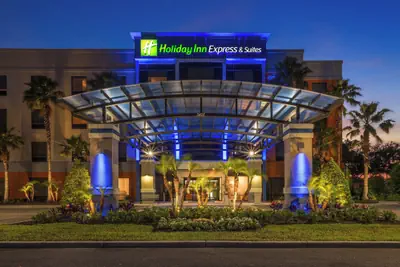 Photo 2 - Holiday Inn Express & Suites Lakeland South by IHG