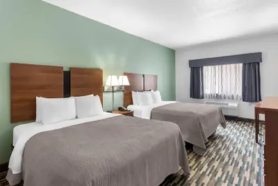 Photo 2 - Quality Inn Beloit