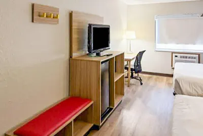 Photo 2 - Park Inn by Radisson, Ames