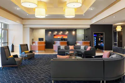 Photo 3 - Courtyard by Marriott Baldwin Park