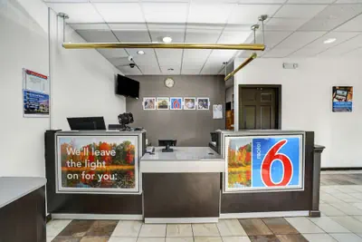 Photo 3 - Motel 6 Lawrenceville, NJ