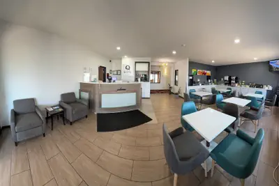 Photo 4 - Quality Inn & Suites Eau Claire University Area