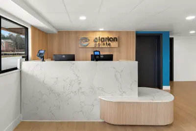 Photo 5 - Clarion Pointe Kennesaw Town Center