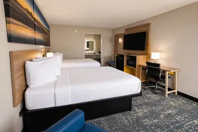 Photo 4 - Days Inn by Wyndham Newberry