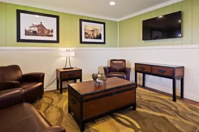 Photo 5 - Best Western Paradise Inn & Resort