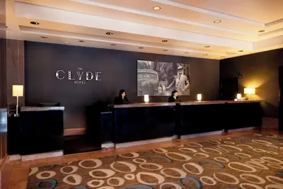 Photo 3 - The Clyde Hotel