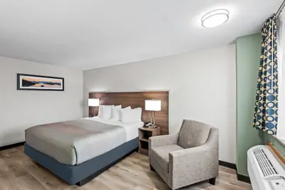 Photo 2 - Quality Inn West Des Moines - Clive