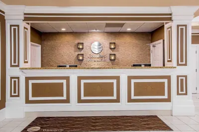 Photo 2 - Comfort Inn & Suites Plattsburgh - Morrisonville