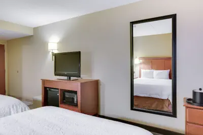 Photo 5 - Pittsburgh Airport Inn and Suites