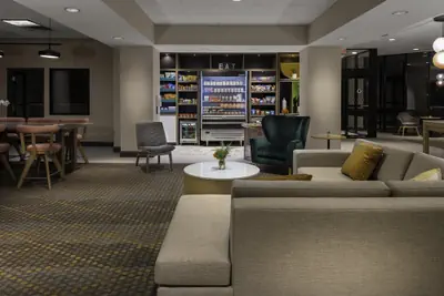 Photo 3 - Holiday Inn Boston - Dedham Hotel & Conference Center by IHG