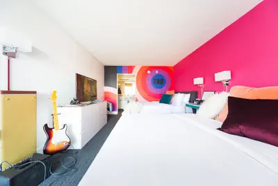 Photo 4 - The Rambler Hotel