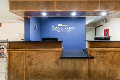 Photo 4 - Baymont by Wyndham Santa Fe