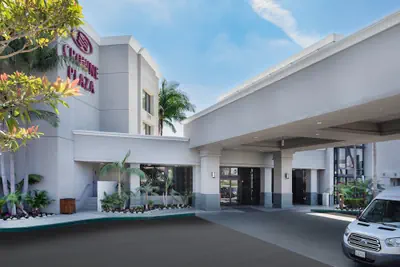 Photo 2 - Crowne Plaza Costa Mesa Orange County by IHG