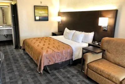 Photo 4 - Quality Inn Riverside near UCR and Downtown