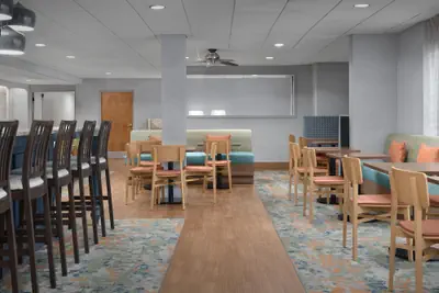 Photo 3 - Hampton Inn Pittsburgh/Greentree