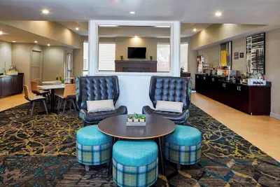 Photo 3 - Residence Inn by Marriott Atlanta Airport North/Virginia Ave