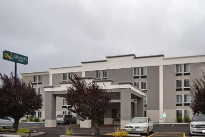 Photo 2 - Comfort Inn Dunmore - Scranton East