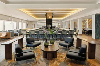 Photo 2 - Oshkosh Marriott Waterfront Hotel & Convention Center