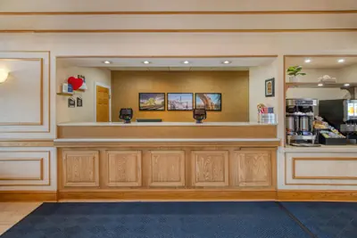 Photo 4 - Best Western Fredericksburg