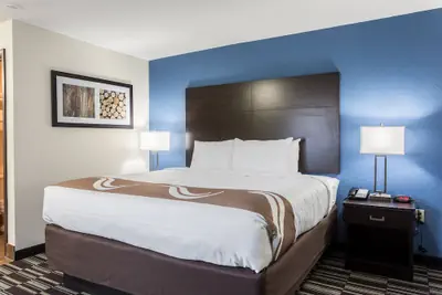 Photo 2 - Quality Inn Farmington