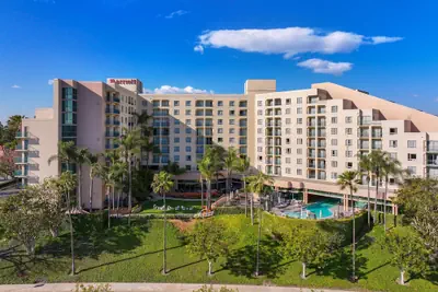 Photo 2 - Newport Beach Marriott Bayview