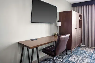 Photo 5 - Four Points by Sheraton Memphis East
