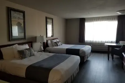 Photo 5 - Shilo Inn Suites - Salem