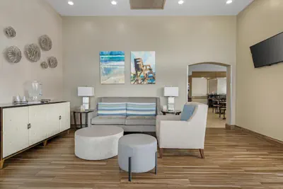 Photo 3 - Best Western Center Inn