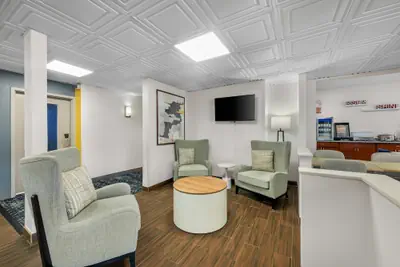 Photo 5 - Comfort Inn Kingsport Southeast