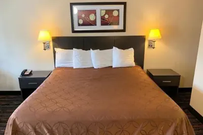 Photo 3 - Whitney Inn & Suites