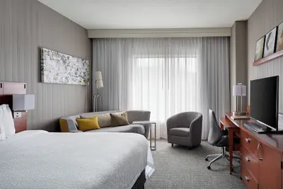Photo 5 - Courtyard by Marriott Downtown Grand Rapids