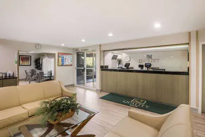 Photo 4 - Quality Inn Atlanta Northlake