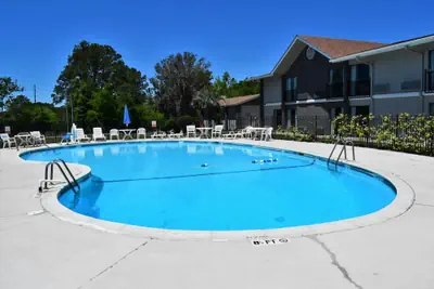 Photo 2 - Howard Johnson by Wyndham Beaufort/Parris Island