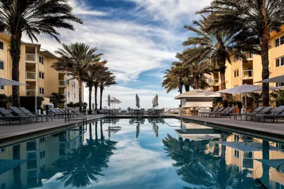 Photo 2 - Edgewater Beach Hotel