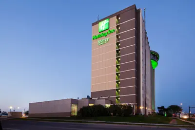 Photo 2 - Holiday Inn Downtown - Mercy Area by IHG