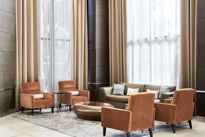 Photo 3 - Delta Hotels by Marriott Phoenix Mesa