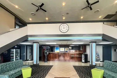 Photo 3 - Studio 6 Suites Fremont, OH