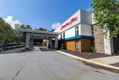 Photo 2 - Hampton Inn Atlanta/Peachtree City