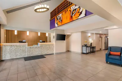Photo 4 - Comfort Inn & Suites Clemson - University Area