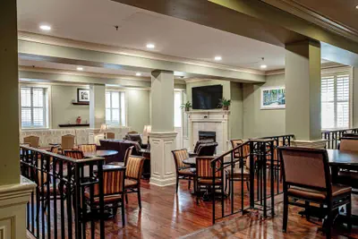 Photo 3 - Hampton Inn Charleston-Historic District